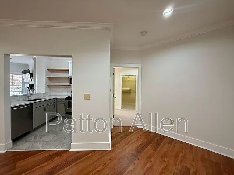 9 Kenilworth Knl #202 — Photo 10