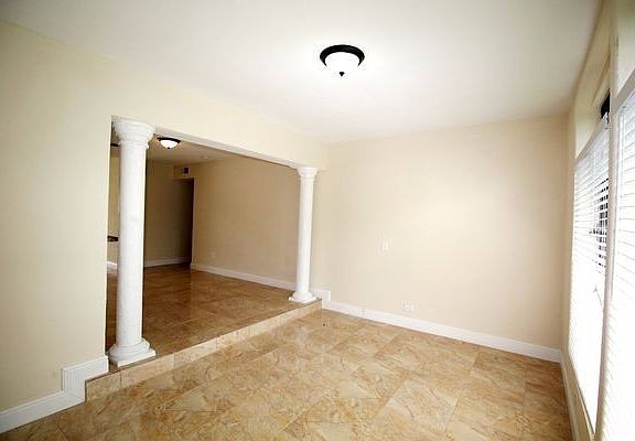4th image of 1370 NW 192nd Ter