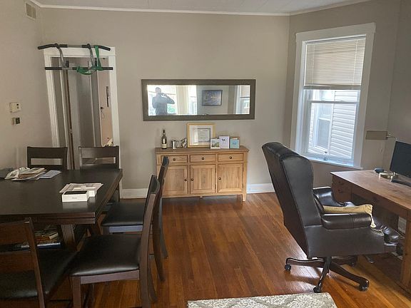 3rd image of 2441 N Avers Ave #1