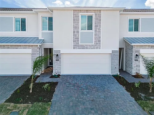 9038 Mulligan Island Ln Photo 1