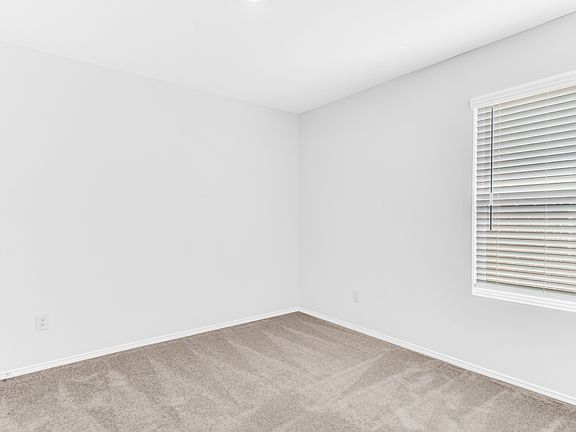 4th image of 1409 Vattier St