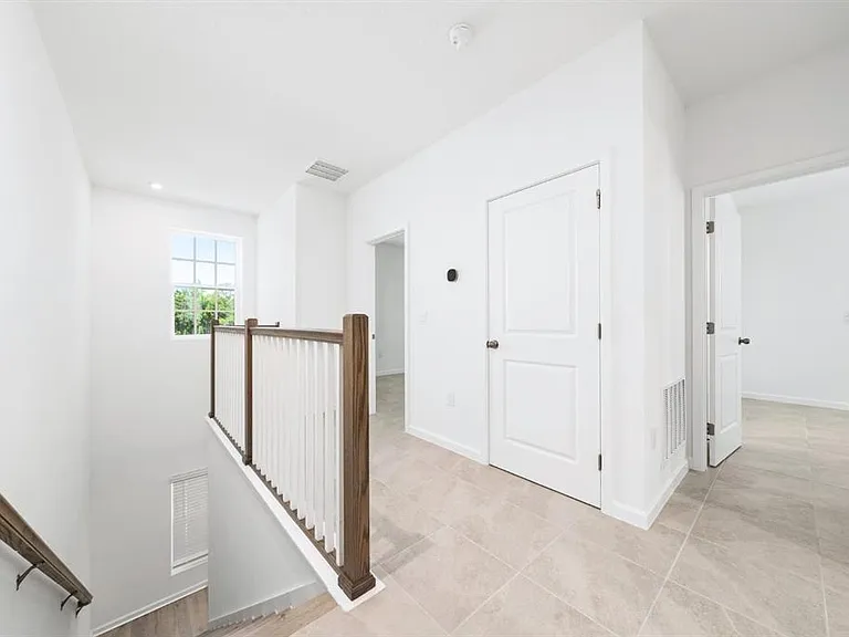 2414 Celebration Blvd — Photo 13
