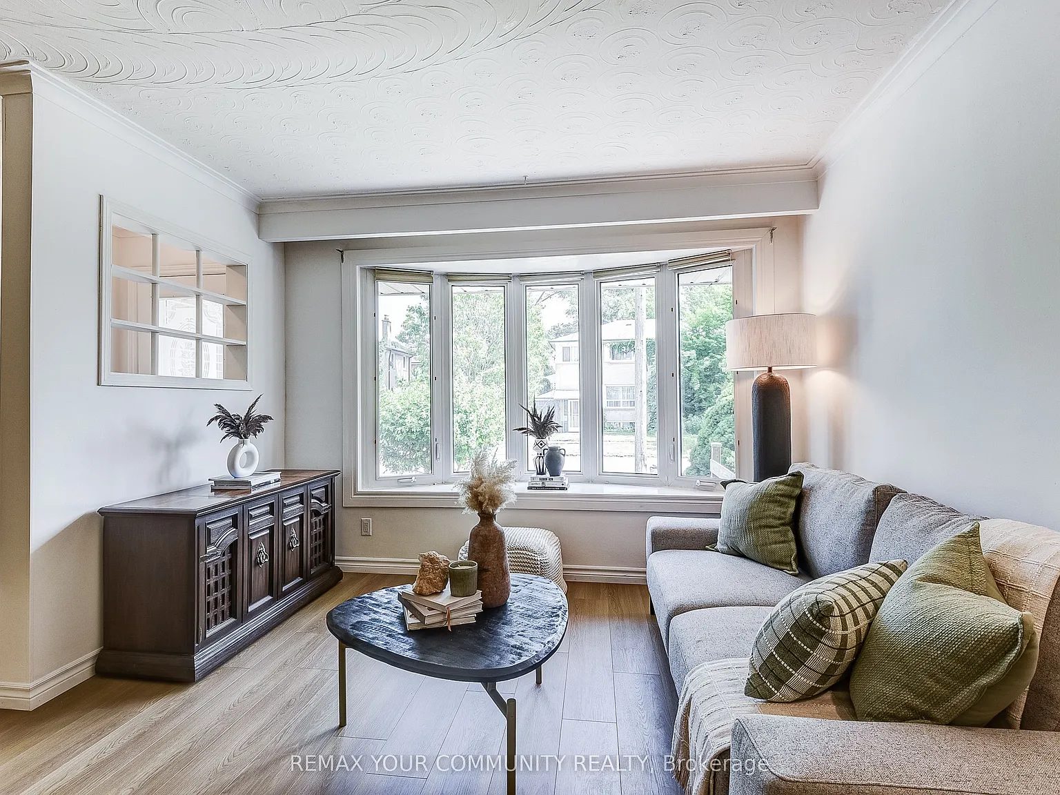 4 bed, $3,750 — Photo 3