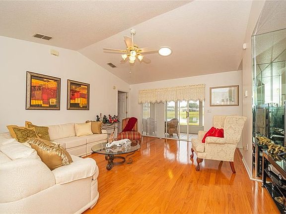 2nd image of 10433 Moshie Ln