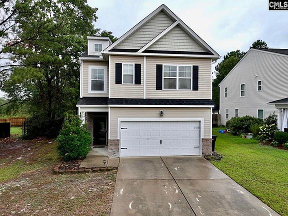 3rd image of 16 Furlong Downs St