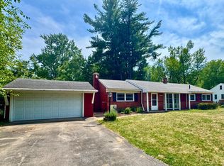 23591 Norcrest Dr, Southfield, MI 48033