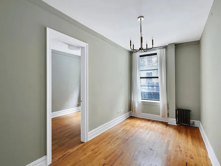 15 W 107th St #1 — Photo 10