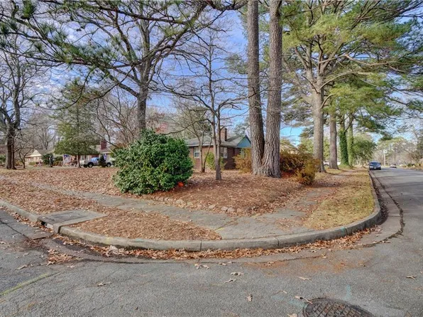 8035 Bison Ave, Norfolk, VA 23518