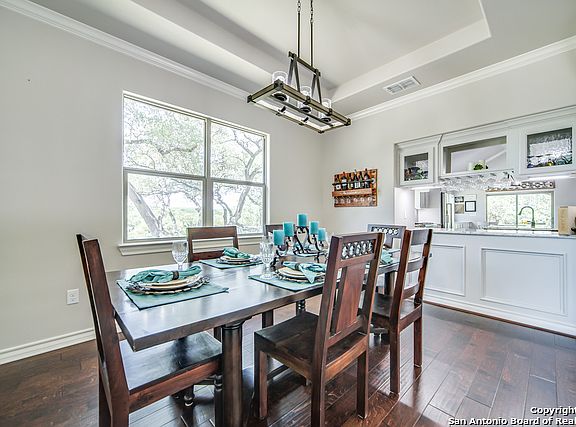 4th image of 180 Sage Oaks Trl