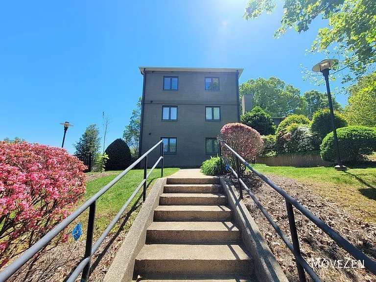 2425 Vail Ave #A19 — Photo 15