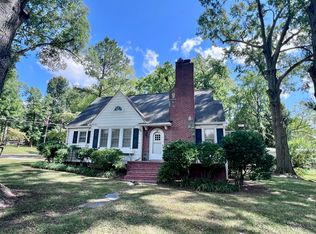 408 N Churton St, Hillsborough, NC 27278