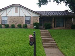 1829 Wisteria Dr, Grand Prairie, TX 75050