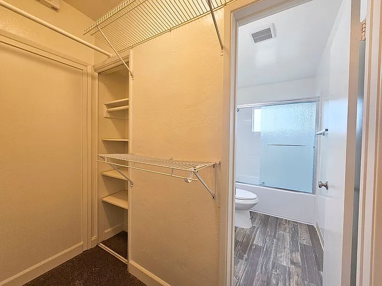 1465 Grand Ave — Photo 22