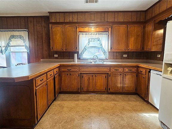 4th image of 1321 Buttermilk Rd