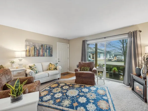 204 Elmhurst COURT #14, Williams Bay, WI 53191