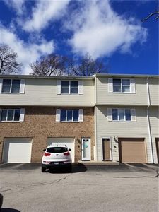 53 Columbus Ave APT 302, North Providence, RI, 02911