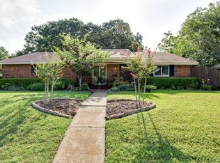 950 Lucas Dr, Grapevine, TX 76051
