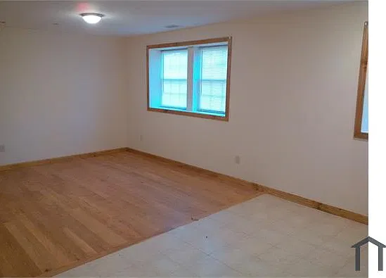 3 bed, 1250 sqft, $2,950 — Photo 2