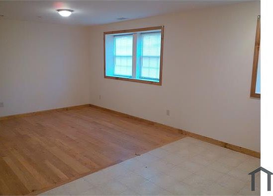 2nd image of 263 Summer St