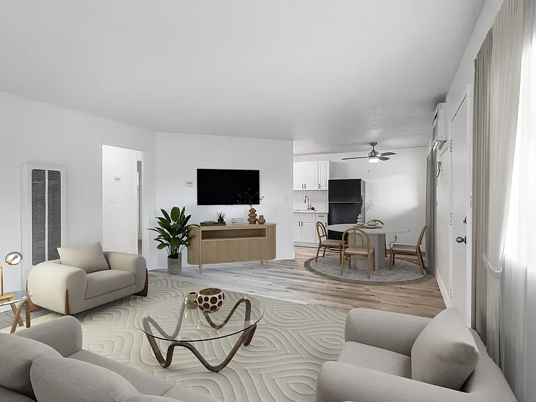 Hillcrest Apartments — Photo 12