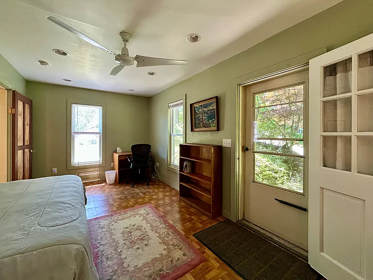 58 Shore Dr #B — Photo 13