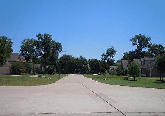 3rd image of 32418 Oxbow Ct