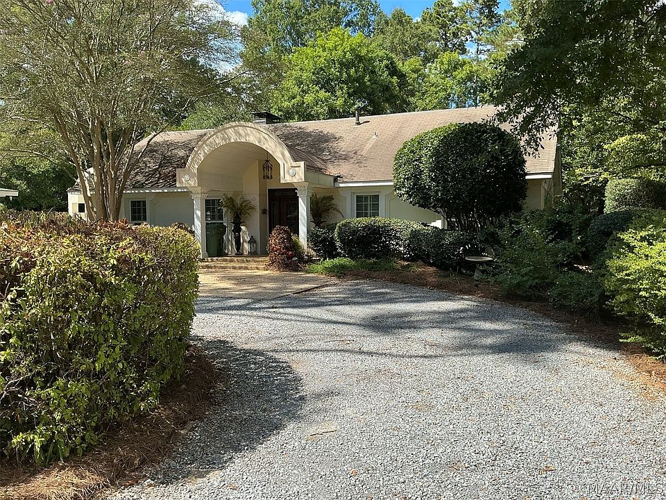 1st image of 2839 Montrose Ave