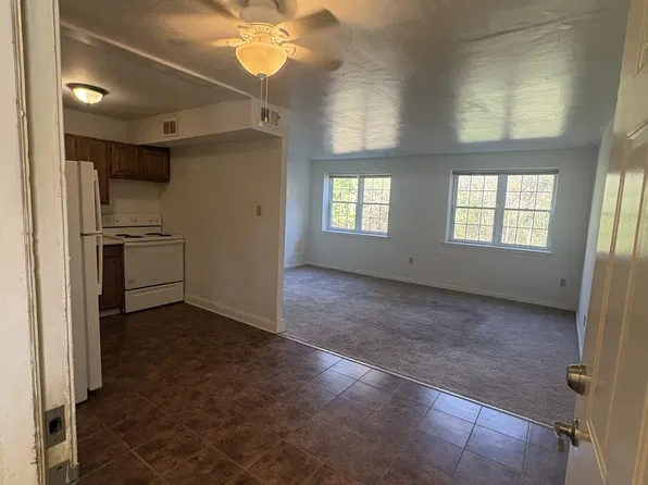 Whiteland Ave Apartments
