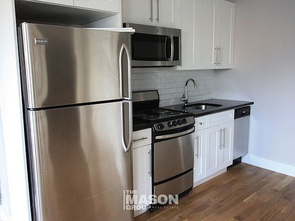 4th image of 456 9th Ave APT 8