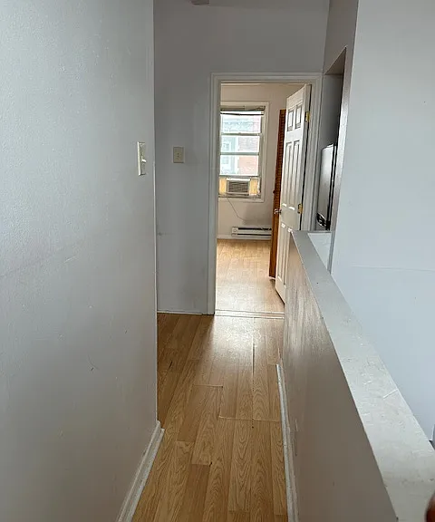 1217 W Tioga St #3 — Photo 5
