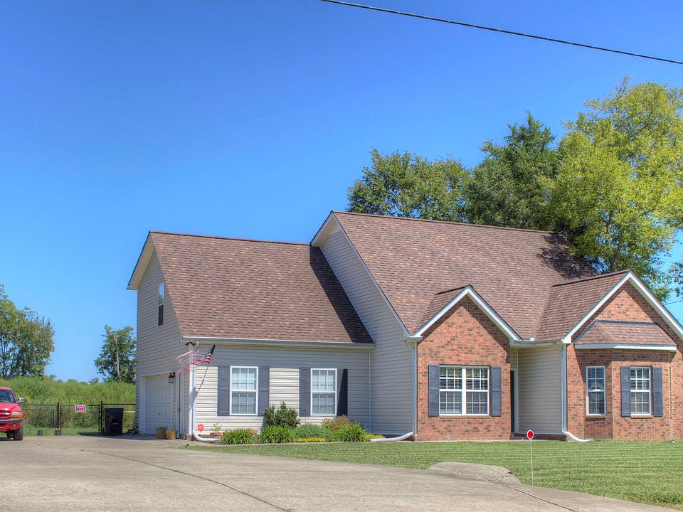 1st image of 210 Slow Waters Dr