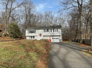 63 Grandview St, Tolland, CT 06084