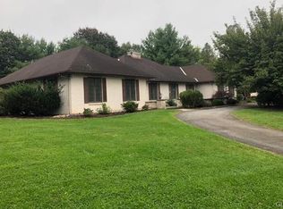 750 Yorkshire Rd, Allentown, PA 18103