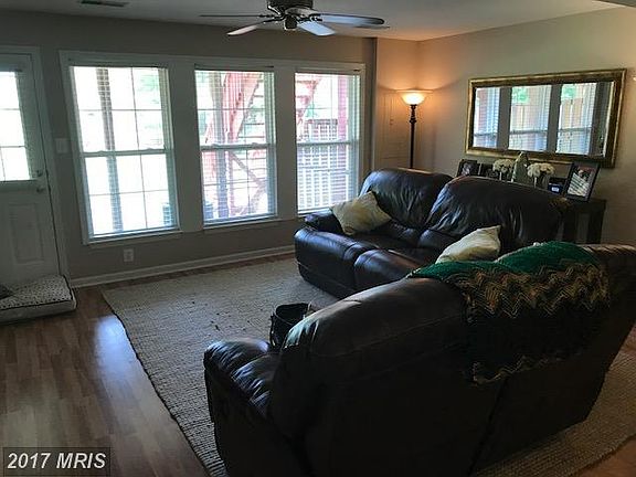 3rd image of 4012 Fountain Bridge Ct