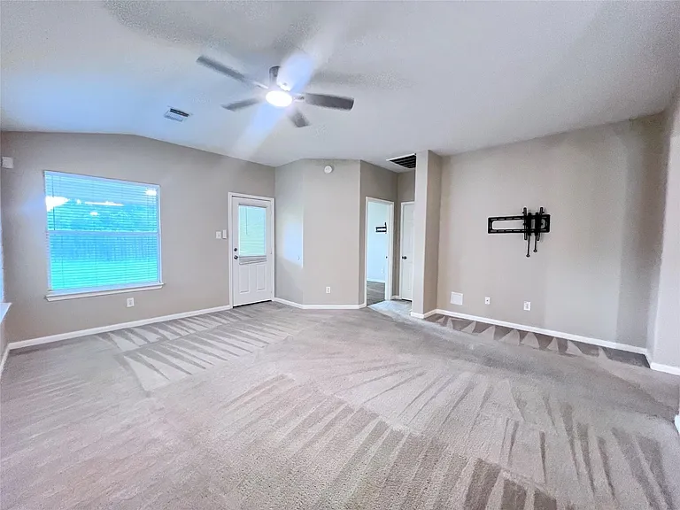 11750 Pinemeade Ln — Photo 19