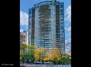 1040 N Lake Shore Dr APT 17D, Chicago, IL 60611