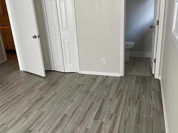 4th image of 612 N 35th St
