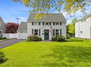 75 Brooklawn Dr, Rochester, NY 14618