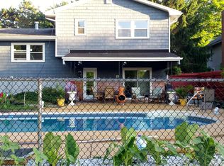 24 Lakeview Ave, Fredonia, NY 14063