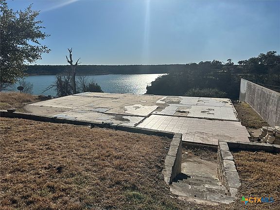 5th image of 43 Vista Dr