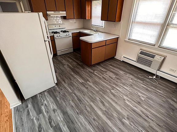 4th image of 7344 W Belmont Ave APT 3S