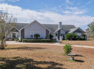 7451 San Ramon Dr, Milton, FL 32583