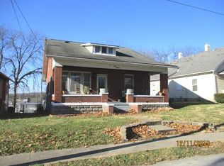 915 Shamrock St, Boonville, MO 65233