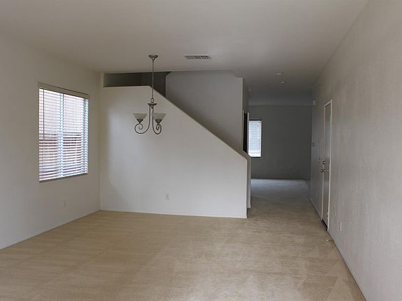 3rd image of 14022 Jockey Ln