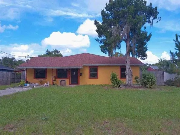 709 N Disston Ave, Tavares, FL 32778
