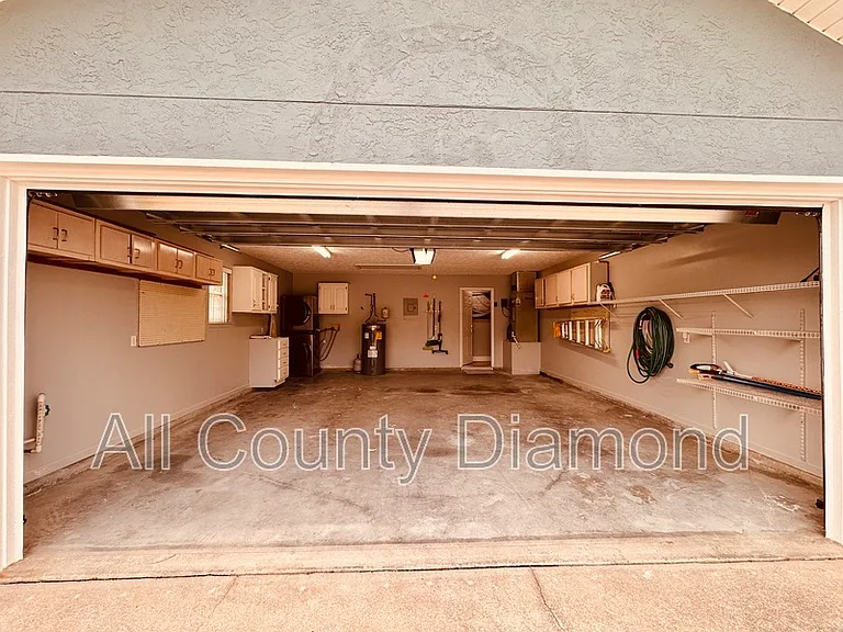 127 Heather Dr — Photo 40