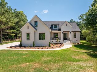 1062 Sage Pine Cir, Clover, SC 29710