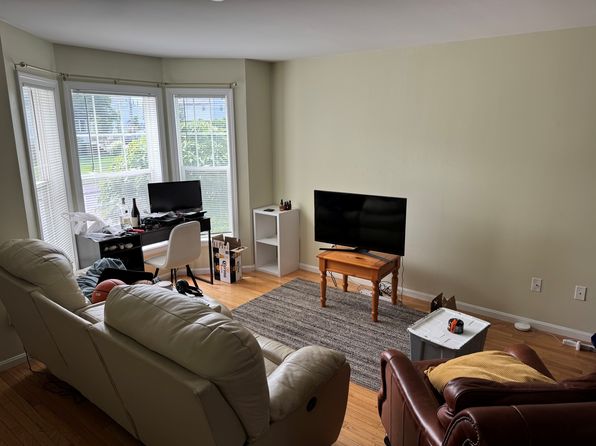 154 Harvard St