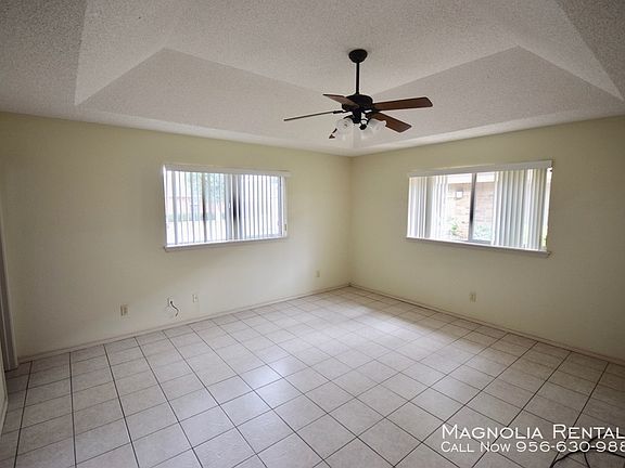 4th image of 717 Sandpiper Ave APT 1