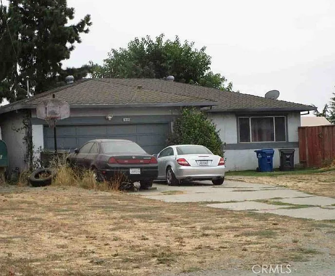 2080 Gwinn Ave photo 1